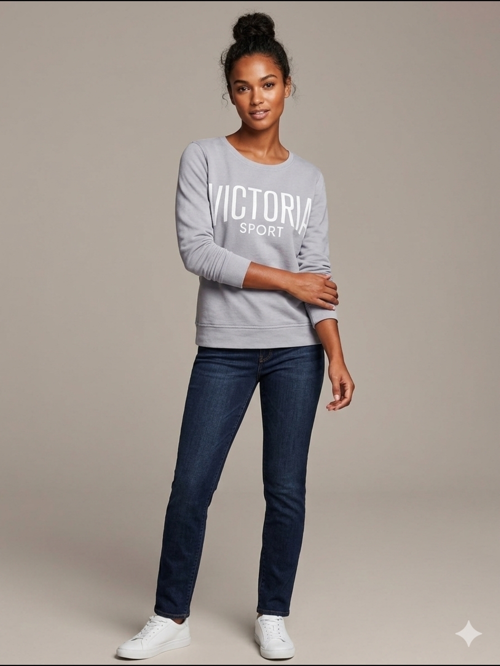 Victoria's Secret SPORT Sweatshirt Gray w White Print